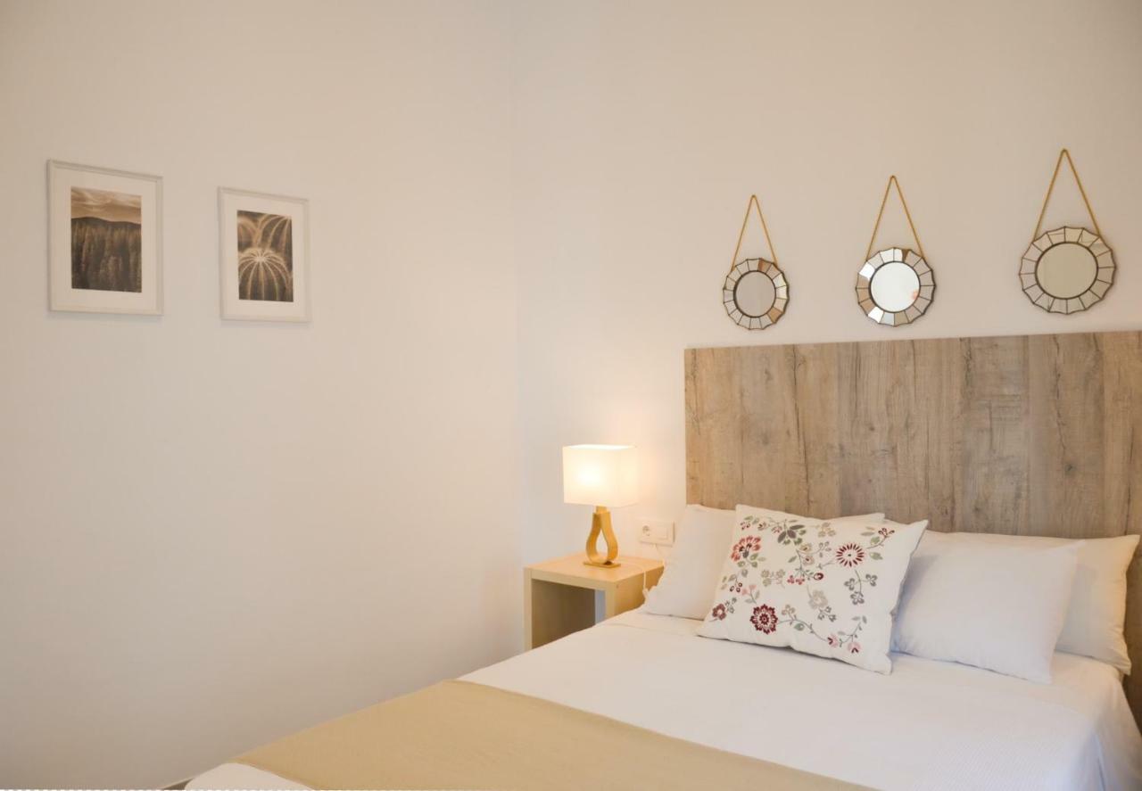 Apartamento Faustino Alvarez Seville Exterior photo