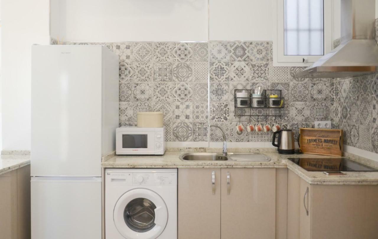 Apartamento Faustino Alvarez Seville Exterior photo
